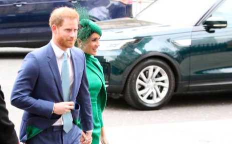 Princ Harry zo Sussexu a jeho manželka Megan Marklein prichádzajú 9. marca 2020 k vojvodovi a vojvodkyni z Westminsterského opátstva za službu Commonwealth.  Udalosťou bol posledný zápas páru pred odchodom zo štátnych povinností.  Obrázok: Commonwealth / Twitter