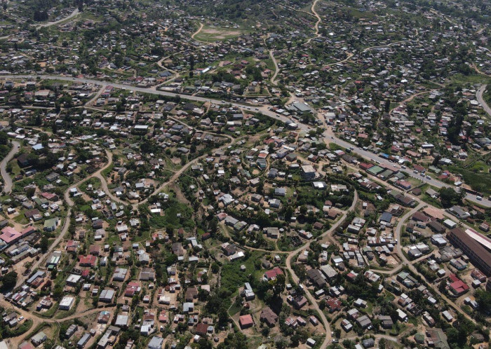 Une vue aérienne d'Inanda, au nord de Durban.  Photo : Fourni/Agence de design Big Red