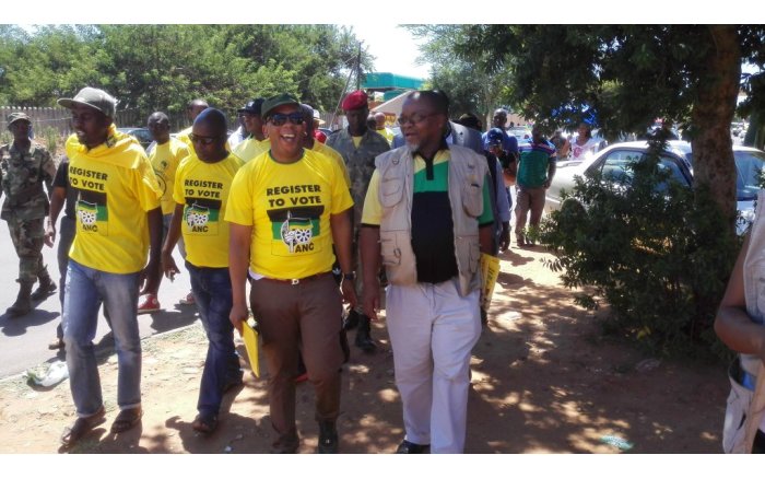 ANC Secretary-General Gwede Manthashe visits homes around TUT's Soshanguve campus. Picture: Kgothatso Mogale/EWN 