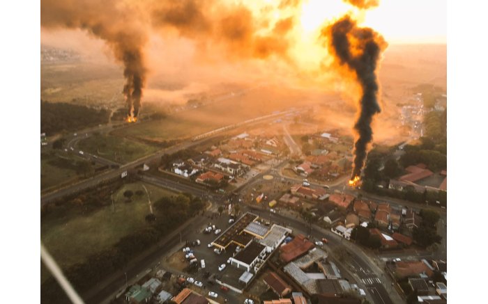 Cars, buses and buildings have been torched in Atteridgeville by angry ANC members. Picture: EWN.