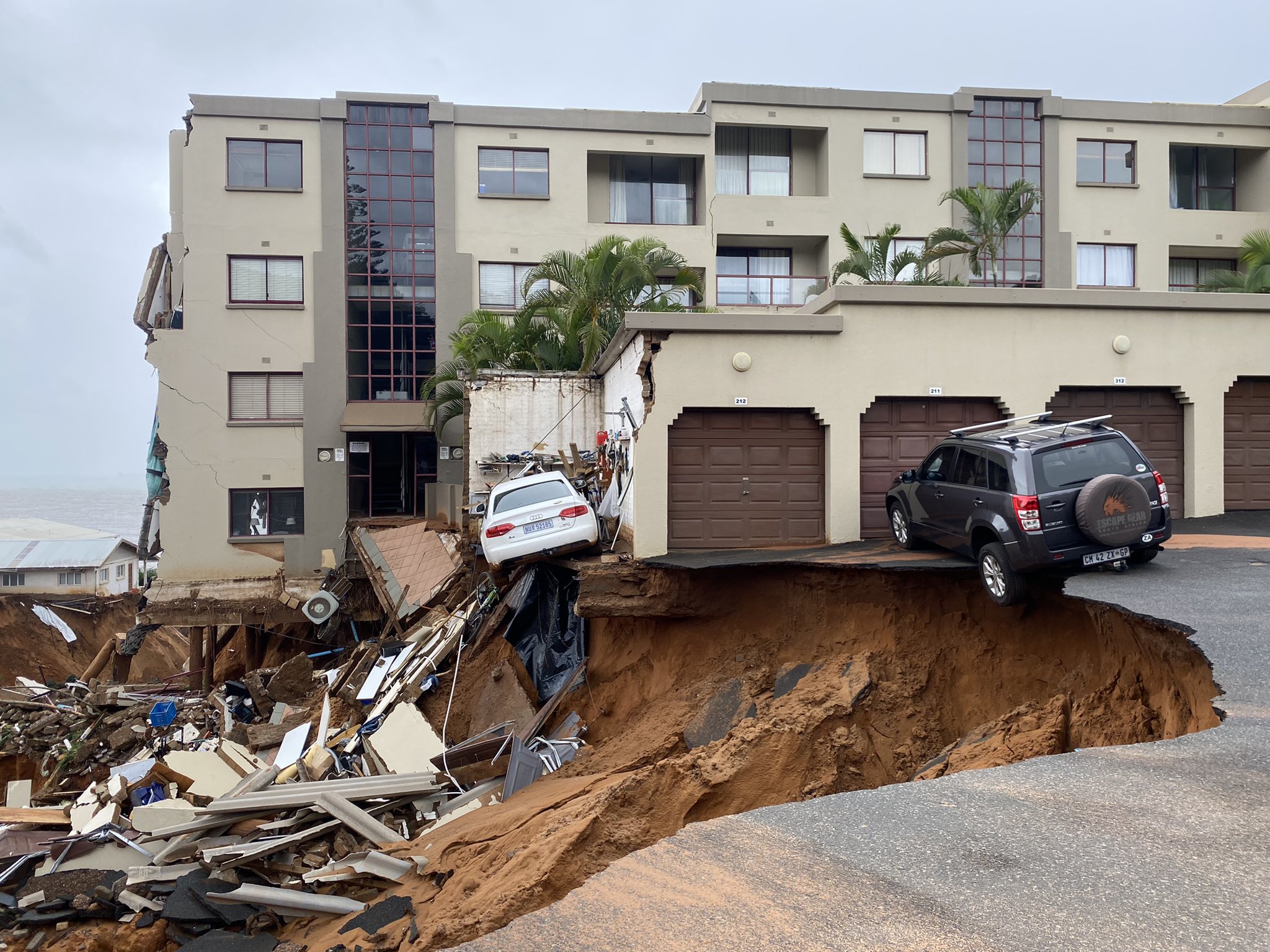 Rescue teams scramble to evacuate KwaZulu-Natal residents affected by floods