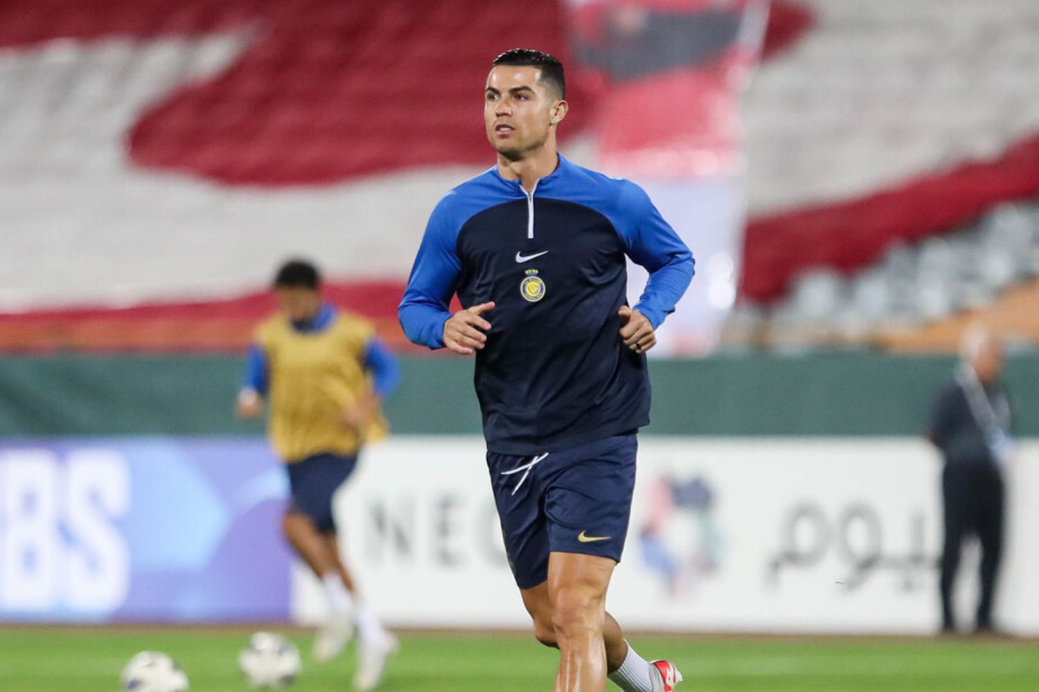 The Influence of Cristiano Ronaldo on Iran's Football Fervor 29